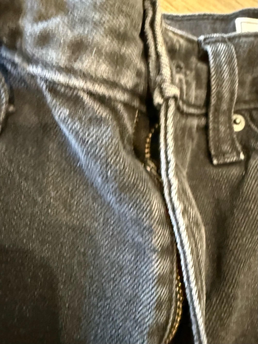 Gap High Rise Barrel Jeans - Picture 6 of 6